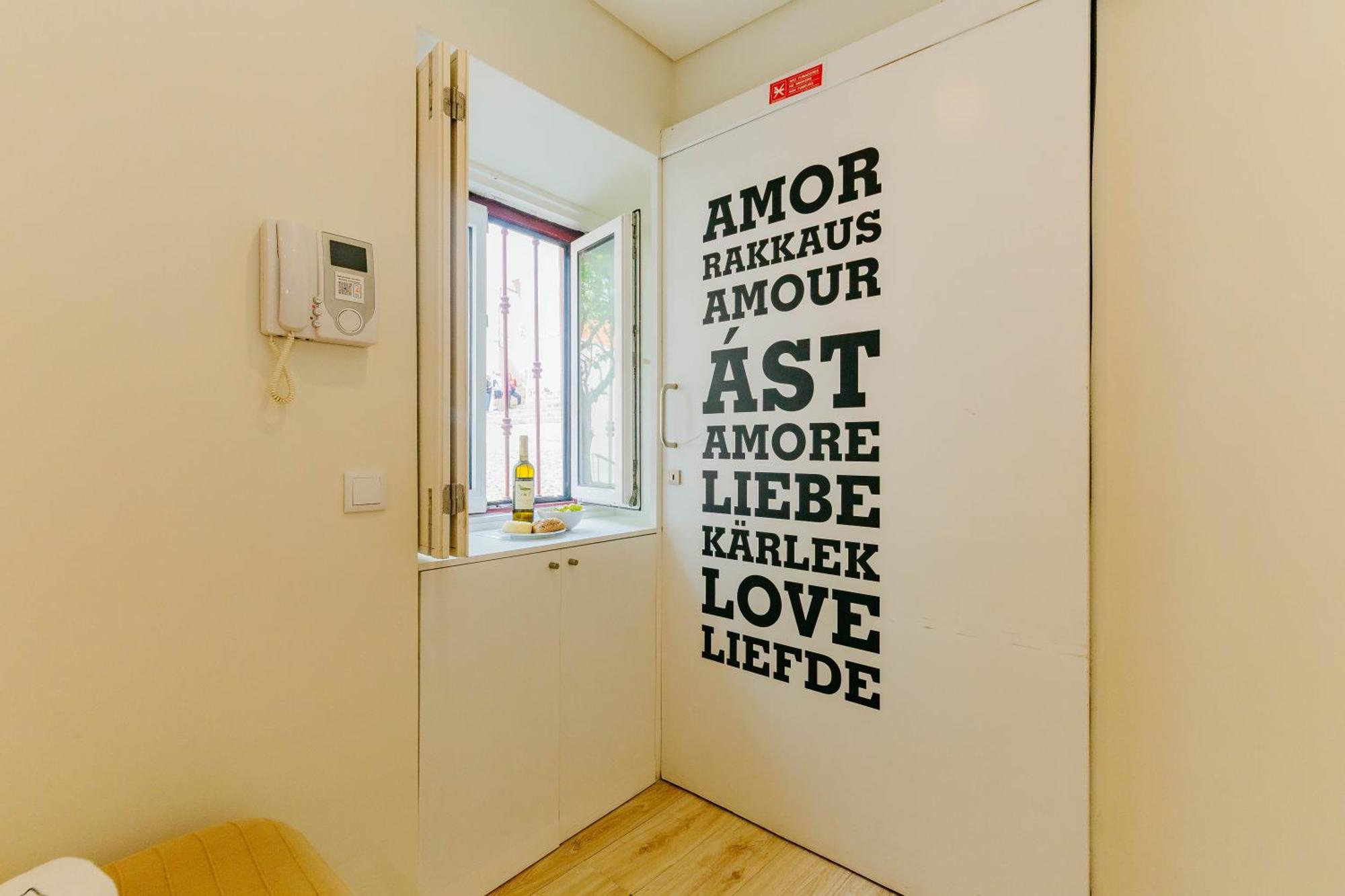 Rent4Rest Lisbon Downtown Tiny Studio Apartments Dış mekan fotoğraf