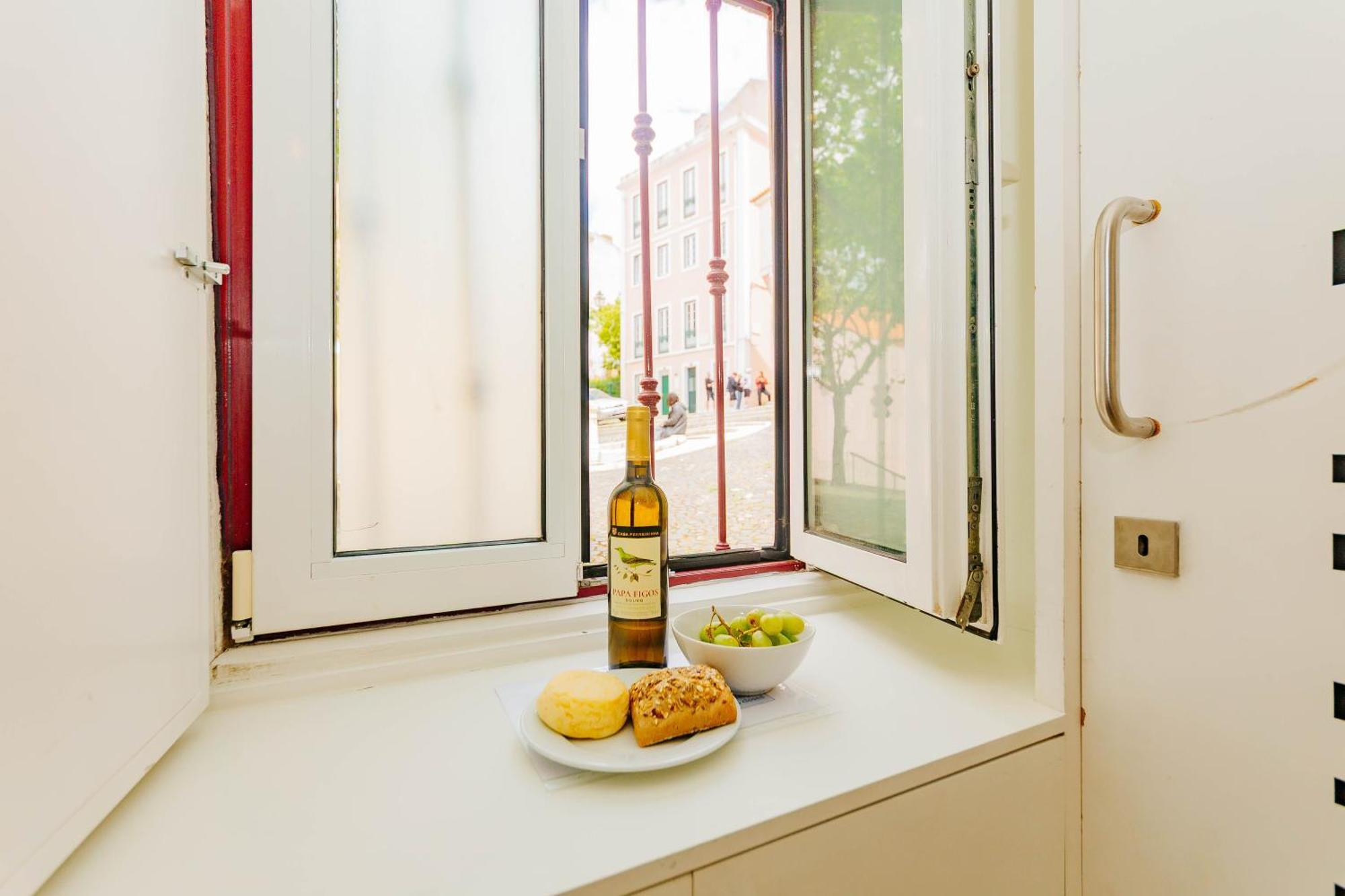 Rent4Rest Lisbon Downtown Tiny Studio Apartments Dış mekan fotoğraf